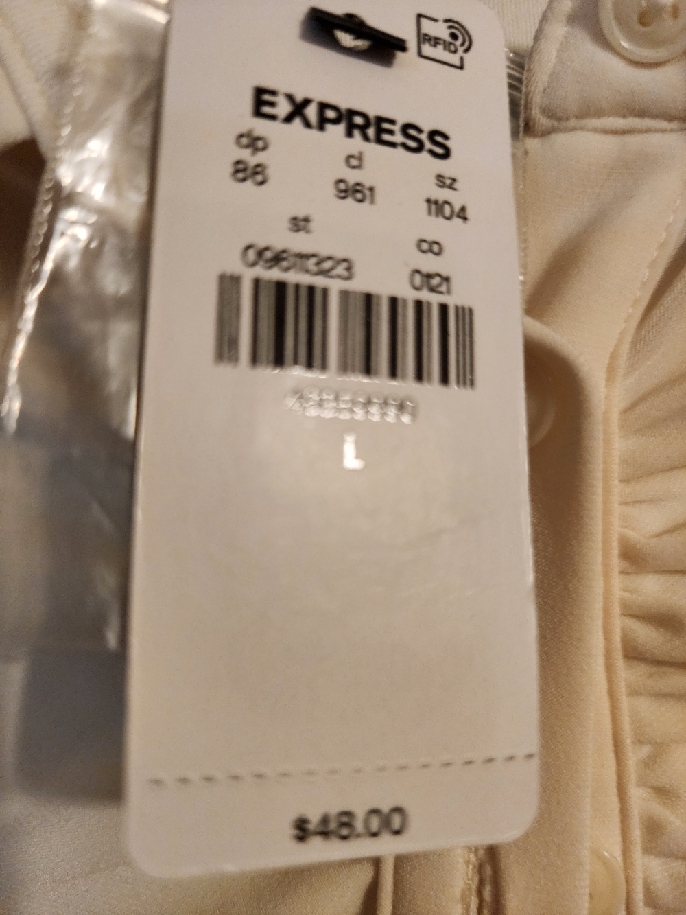 Express Cream Ruched Button-Front Long Sleeve Top - Picture 4 of 4